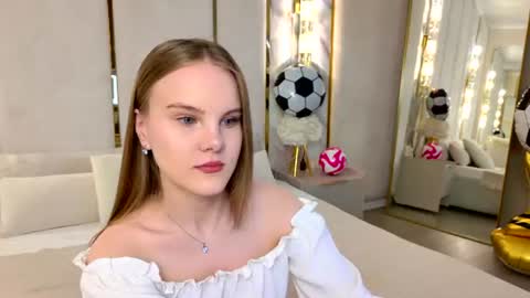 Snapshot of lili_lohan chatting on 07.01.26 lili_lohan online show from 07.01.26