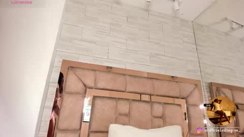 LILIAN  online show from 02.04.26