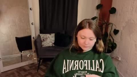 Lilian online show from 04.11.26