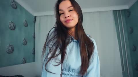 sunny Melissa online show from 11.29.25