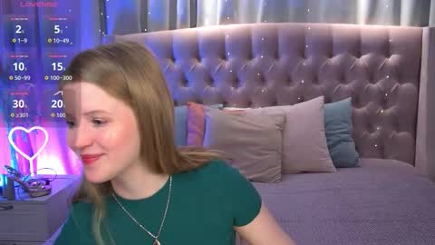 Snapshot of lilianhoward chatting on 03.20.26 Lilian online show from 03.20.26