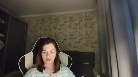 liliawoolf online show from 01.08.26