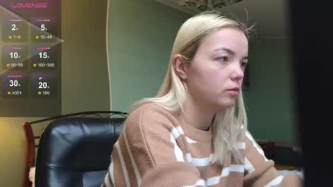 Lilie online show from 02.23.25