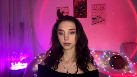 Lina online show from 04.06.26