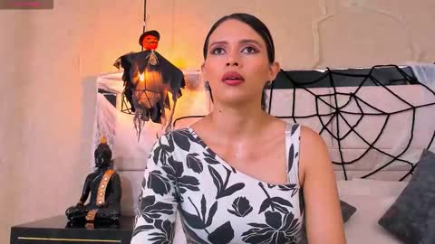 LilyJensen online show from 10.23.25