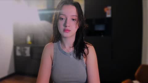 Snapshot of lililaluna chatting on 12.04.24             ...  online show from 12.04.24