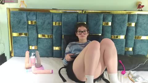 lilimini online show from 02.24.25