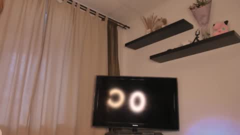 Snapshot of lilith_blond chatting on 02.09.25 lilith_blond online show from 02.09.25