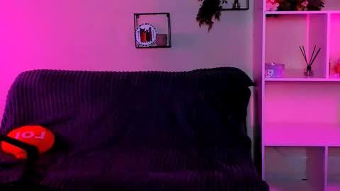 Snapshot of lilith_diva chatting on 10.16.25 lilith_diva online show from 10.16.25