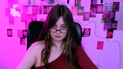 Snapshot of lilith_diva chatting on 04.15.26 lilith_diva online show from 04.15.26