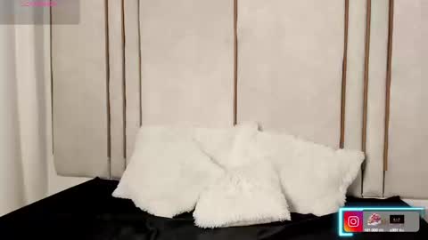 Snapshot of lilith_dry chatting on 09.13.25 lilith_dry online show from 09.13.25