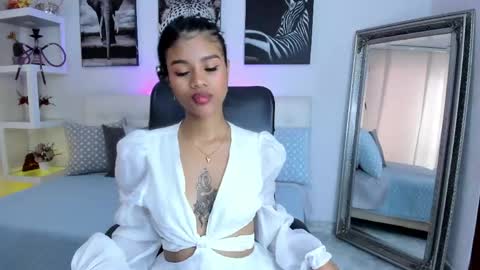 Snapshot of lilith_lior chatting on 05.12.26 lilith_lior online show from 05.12.26