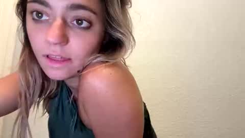 lilith_luv444 online show from 05.08.26