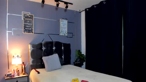 Snapshot of lilith_morgan01 chatting on 10.04.25 lilith_morgan01 online show from 10.04.25