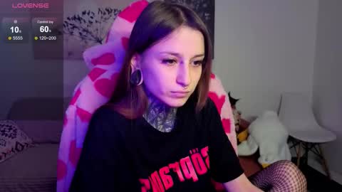 lilith_poison online show from 10.04.25