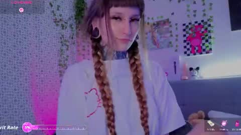 Snapshot of lilith_poison chatting on 07.16.26 lilith_poison online show from 07.16.26