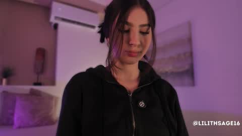 lilith_sage_ online show from 11.14.25