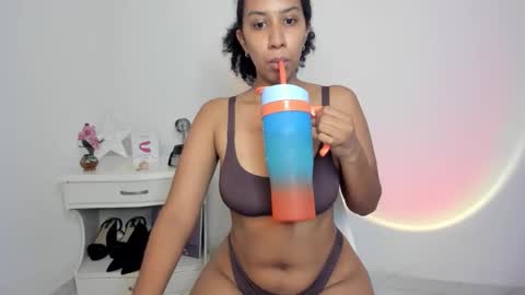 Alejandra  online show from 04.21.26