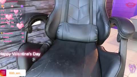 Snapshot of lilith_zen chatting on 02.14.25 LILITH ZEN online show from 02.14.25