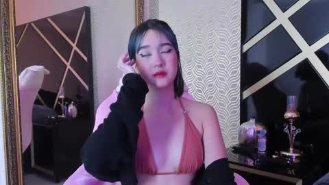 Snapshot of lilithcary chatting on 12.29.24 Lilith online show from 12.29.24