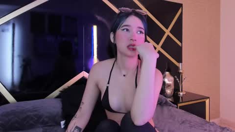 Snapshot of lilithcary chatting on 01.09.25 Lilith online show from 01.09.25