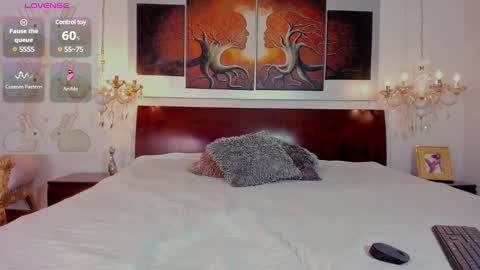 swetty lilith  online show from 02.08.25