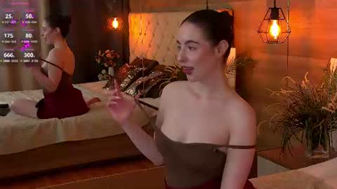 Snapshot of lilithlanne chatting on 06.18.26 Lilith online show from 06.18.26