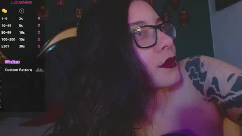 lilithmystic01 online show from 11.19.25