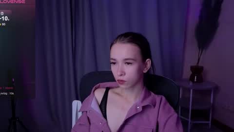 lilithstrangfor online show from 11.28.25