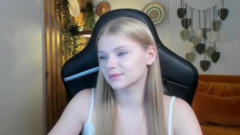 lilitrosen online show from 10.10.25