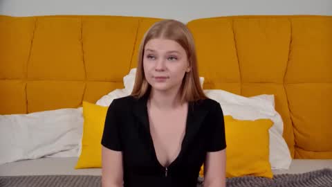 lilitrosen online show from 10.15.25