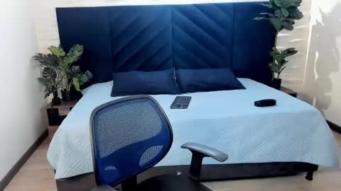 Snapshot of liljames_ chatting on 01.16.26 Lil James online show from 01.16.26