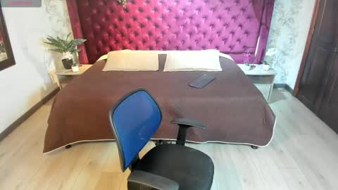 Snapshot of liljames_ chatting on 02.15.26 Lil James online show from 02.15.26