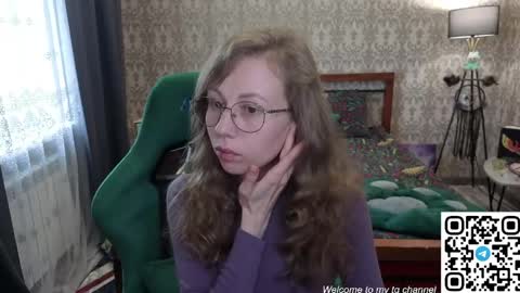 Snapshot of lill_mary chatting on 05.24.26 Maria online show from 05.24.26