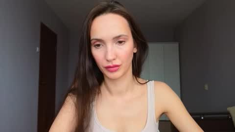 Lillian online show from 02.10.26