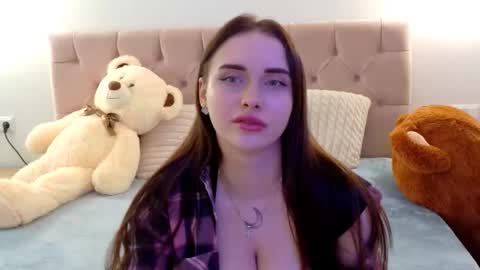 Snapshot of lilliana_moon chatting on 04.04.26 lilliana_moon online show from 04.04.26