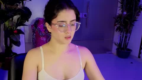 lillianderson -  Next stream start at 0700hs GTM-3 online show from 12.19.25