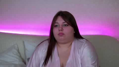 LillianHaig online show from 01.30.25