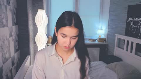 Celina Lillie online show from 03.15.26