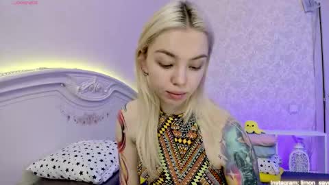 LilliMoore online show from 02.12.25