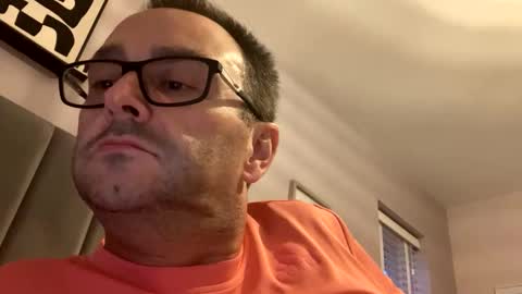 lills16 online show from 11.28.25