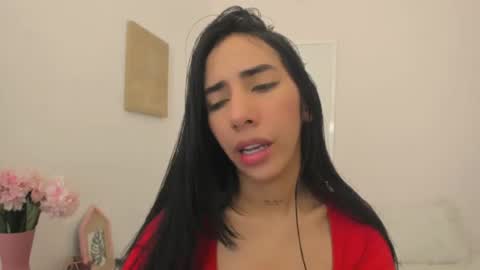 Snapshot of lilly_denson8 chatting on 06.26.26 Sweety Lilly Love online show from 06.26.26