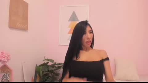 Snapshot of lilly_denson8 chatting on 07.22.26 Sweety Lilly Love online show from 07.22.26