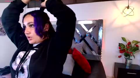 Snapshot of lilly_foxxy chatting on 07.08.26 online show from 07.08.26