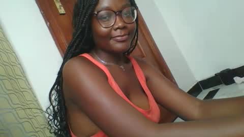 Snapshot of lilly_innocent_ chatting on 03.24.26 lilly online show from 03.24.26