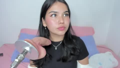 Lilly  online show from 02.20.25