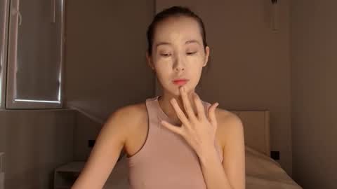 Snapshot of lilly_sweeet chatting on 02.24.26 lilly online show from 02.24.26