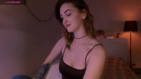 LillyFarey online show from 10.22.25