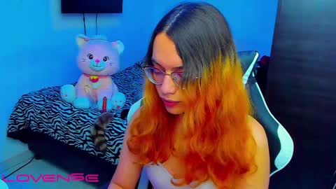 Lilly3 online show from 04.12.26