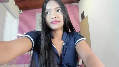 lillyy16 online show from 11.21.25